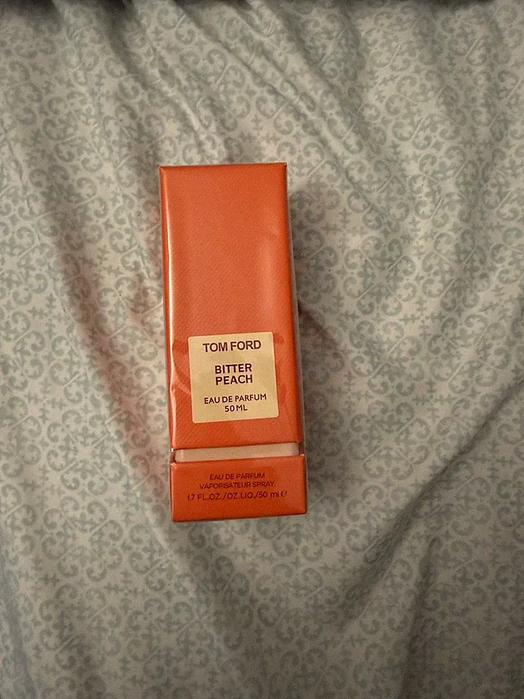 Peach-Inspired Eau de Parfum – 50 ml – Designer-Style Fragrance